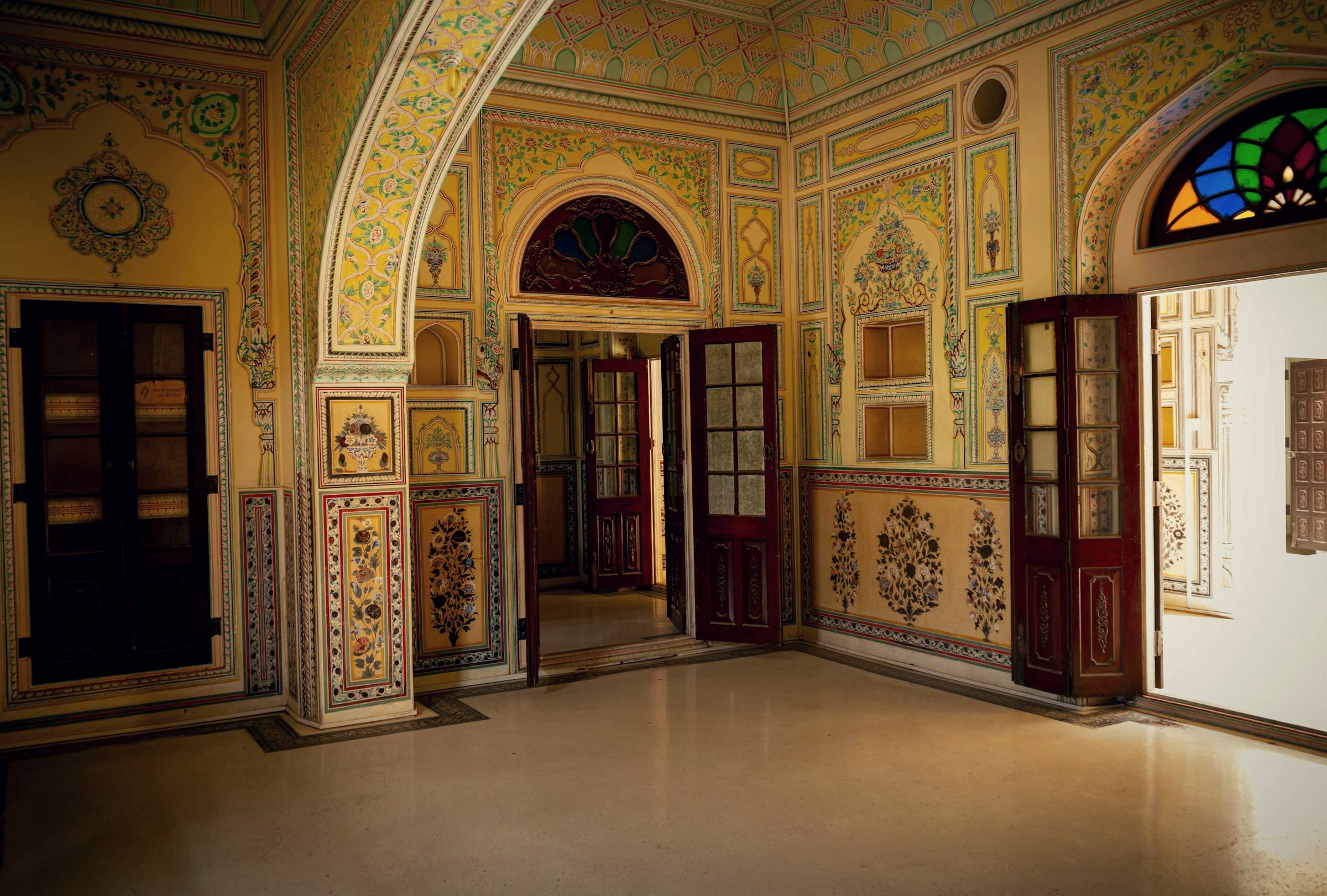 An ornate Rajasthani palace room